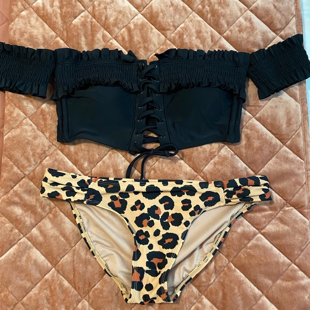 Black and Leopard bikini